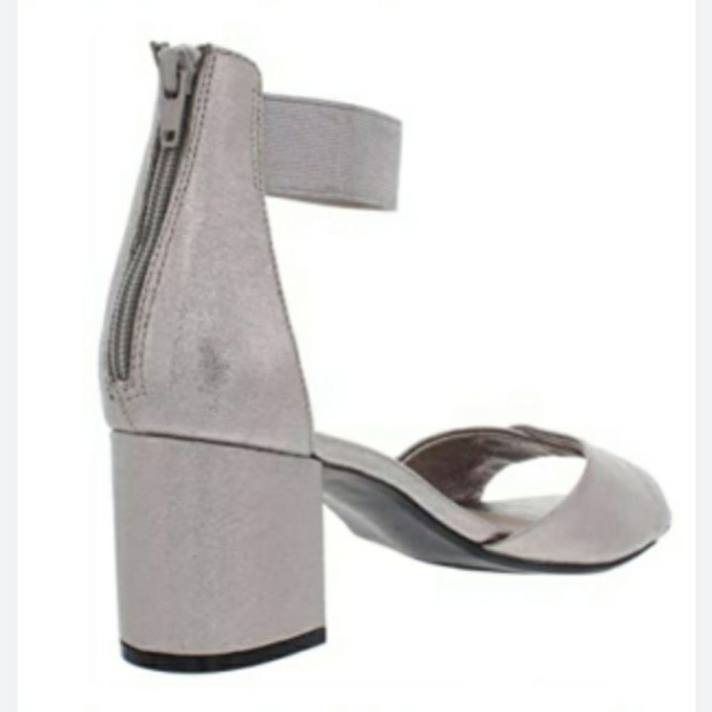 White Mountain Ever Fabric Open Toe Formal.... - Picture 4 of 10